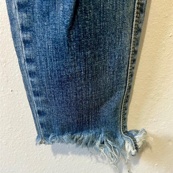 KanCan NWT Distressed Cropped Skinny Jean - Size 1/24 - Picture 10 of 14